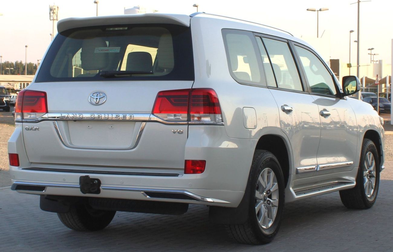Toyota Land Cruiser GXR