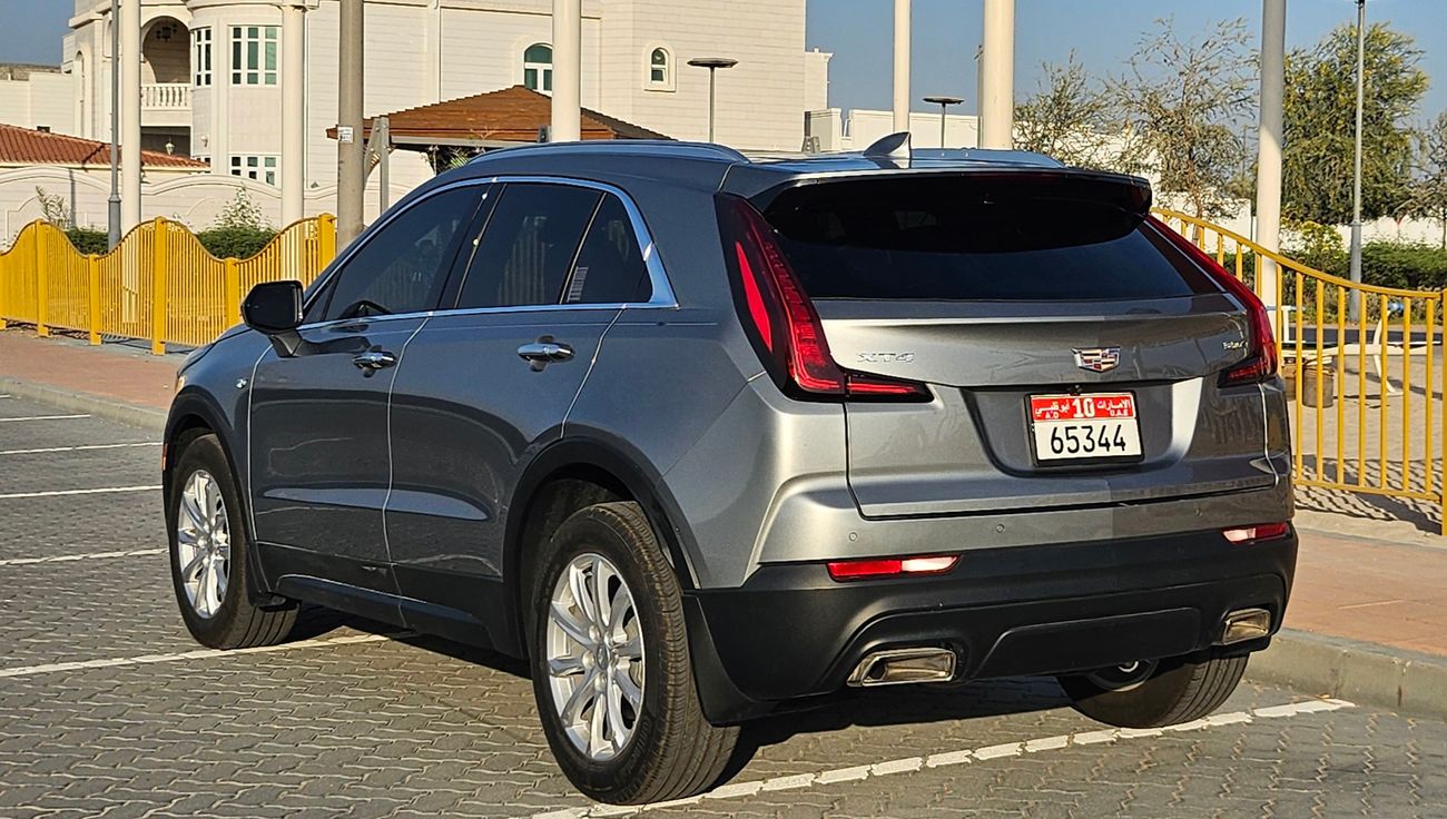 Cadillac XT4 Luxury 2.0T SUV/Crossover. 5 seats. 5 doors