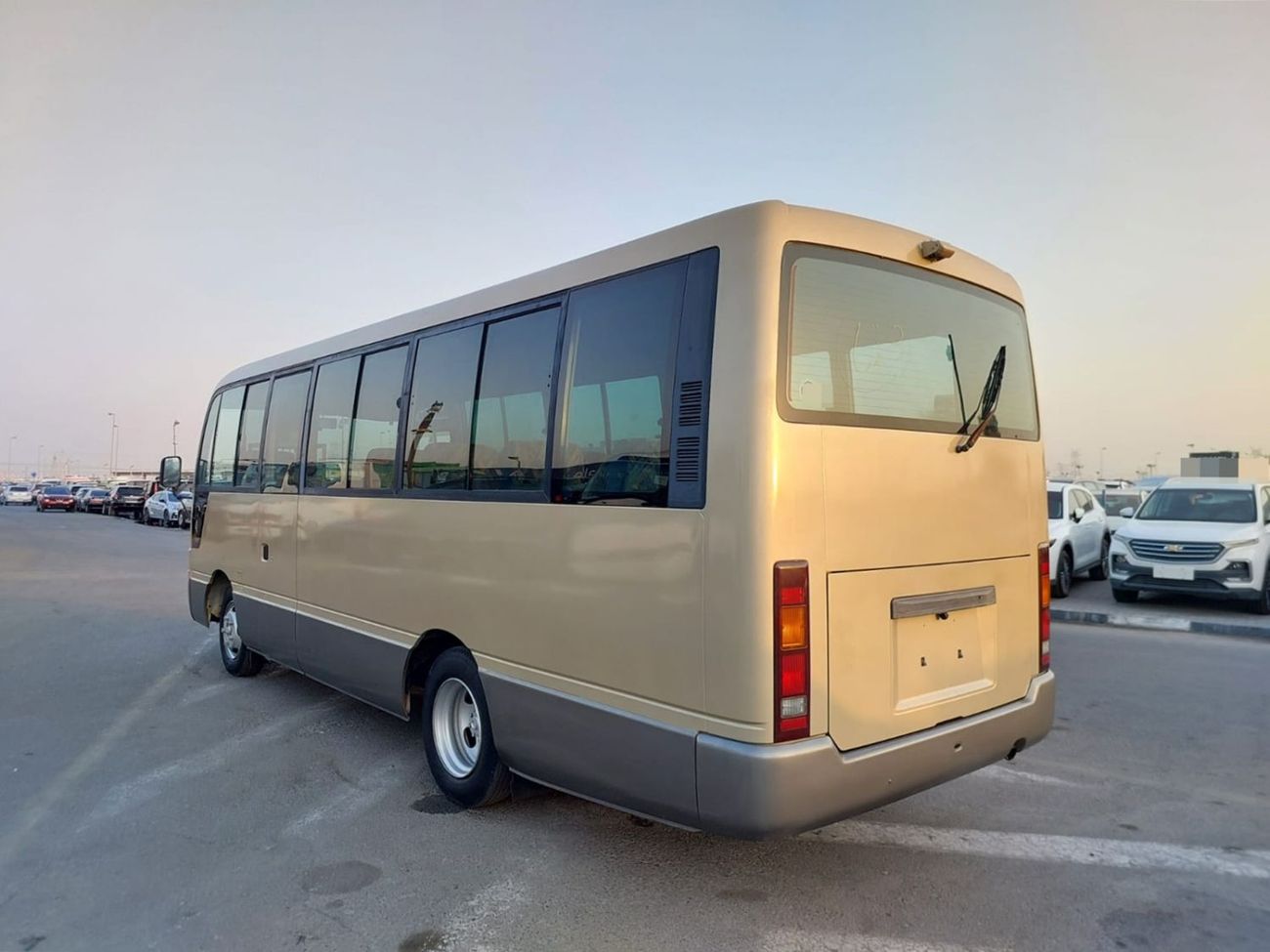 Nissan Civilian NISSAN CIVILIAN BUS RHD 1999 MODEL 4.1 L DIESEL  AUTOMATIC(PM00617)