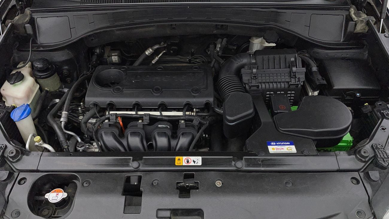 Hyundai Santa Fe GLS 2.4 | Zero Down Payment | Free Home Test Drive