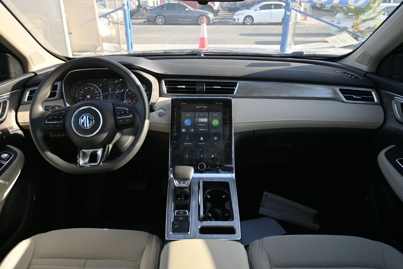 MG RX5 MG RX5 1.5L Turbo Petrol, SUV, Color Black, Model 2024