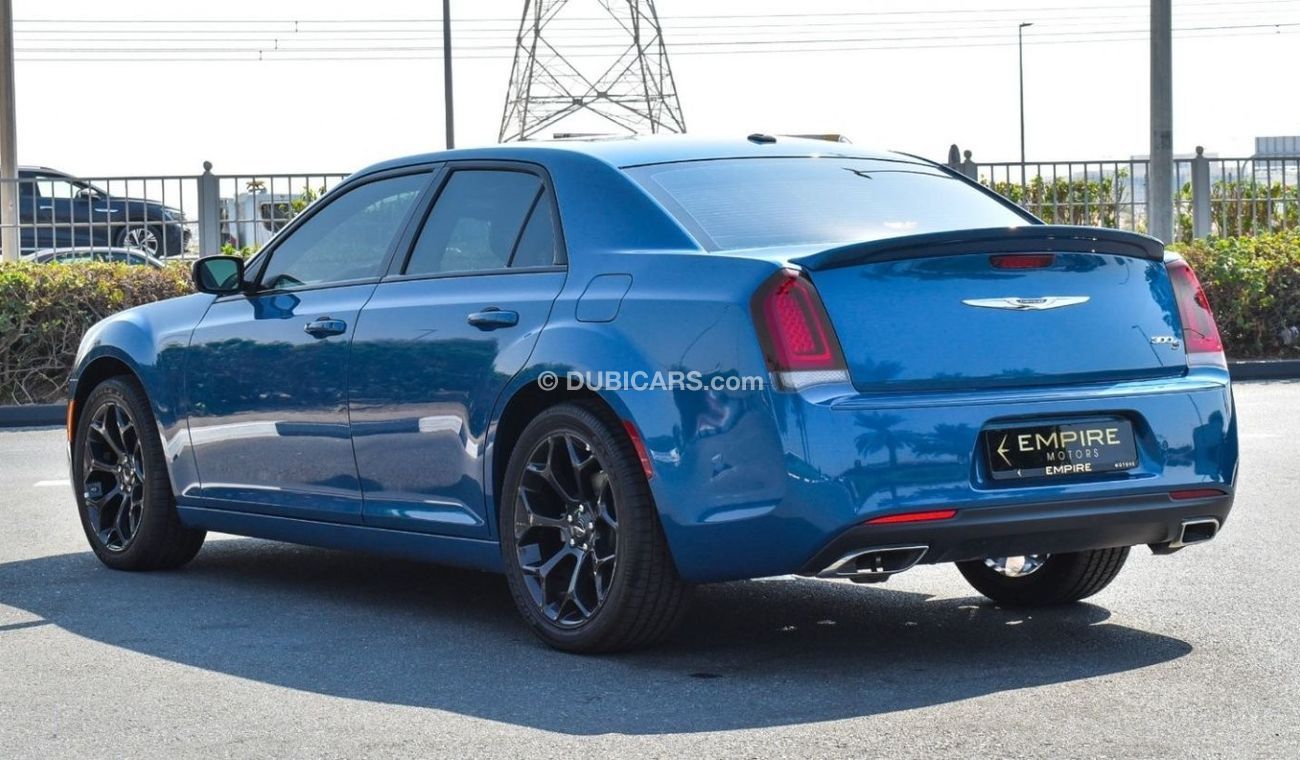 Chrysler 300s Chrysler 300S / 2022 / GCC / V6 / Brand New / Under Warranty