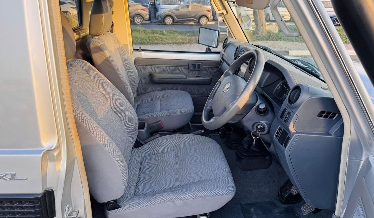 Toyota Land Cruiser Pick Up PREMIUM BULL BAR INSTALLED | RHD | 2010 | SINGLE CABIN | MANUAL TRANSMISSION | AIR SNORKEL | 4.5L DI