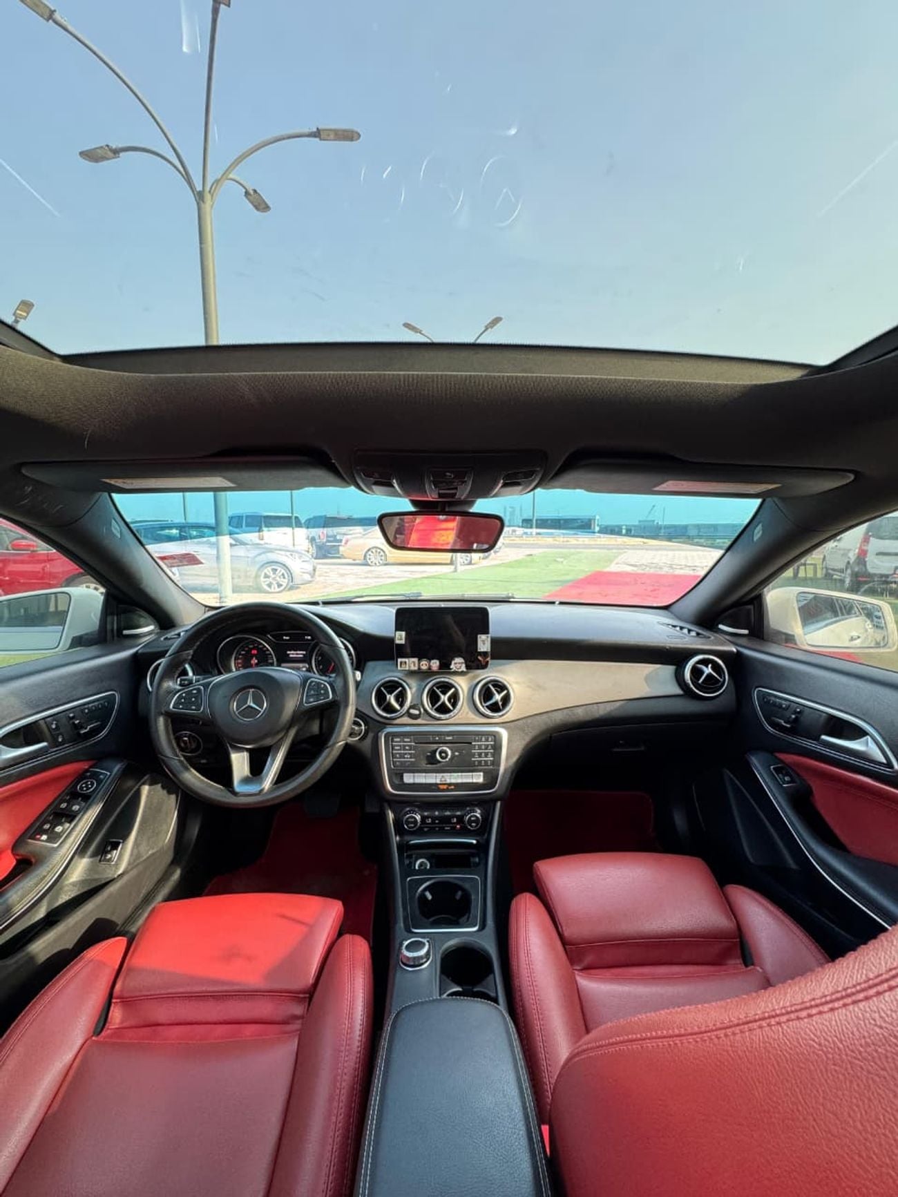 Mercedes Benz CLA250 STD
