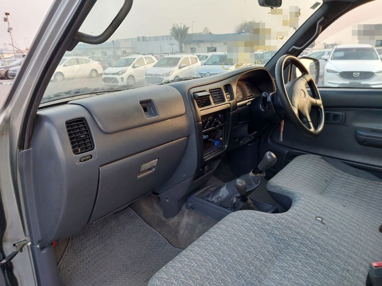 تويوتا هيلوكس 2003 TOYOTA HILUX PICK UP RHD 3.0 CC DIESEL MANUAL(PM28969)