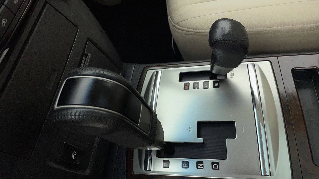 ميتسوبيشي باجيرو GLS MIDLINE 3 | بدون دفعة مقدمة | اختبار قيادة مجاني للمنزل