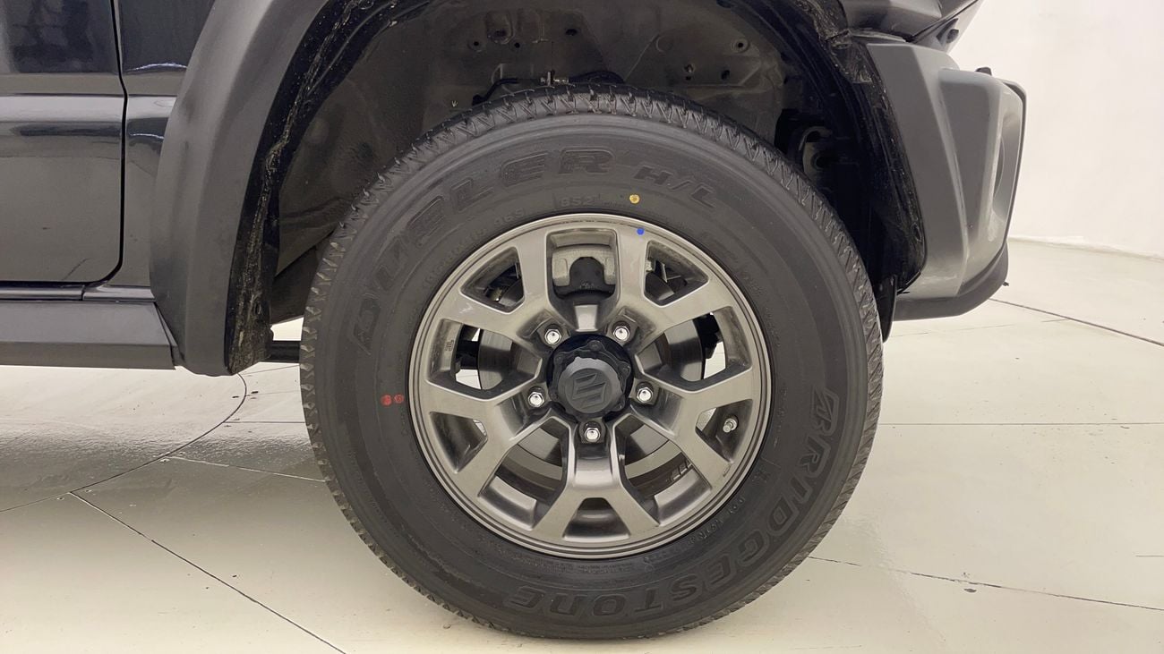 سوزوكي جيمني GLX 1.5 | بدون دفعة مقدمة | اختبار القيادة في المنزل