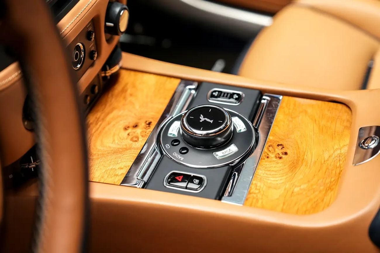 Rolls Royce Wraith STANDARD | GCC Specs | Pristine Condition