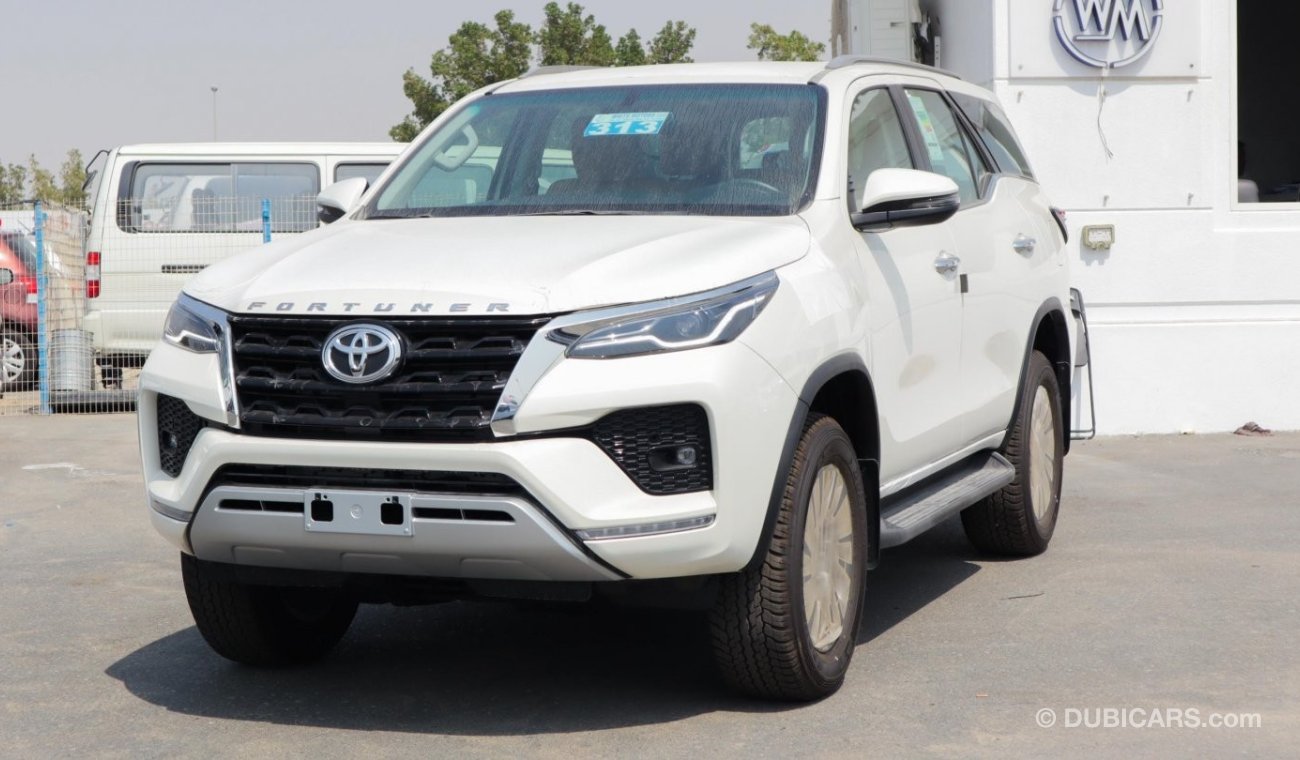 Toyota Fortuner SR5