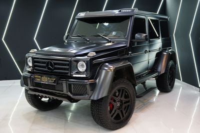 مرسيدس بنز G 500 4X4 4.0L Carbon Fiber Trim, Harman/Kardon Audio, Power Running Boards, GCC Specs!!