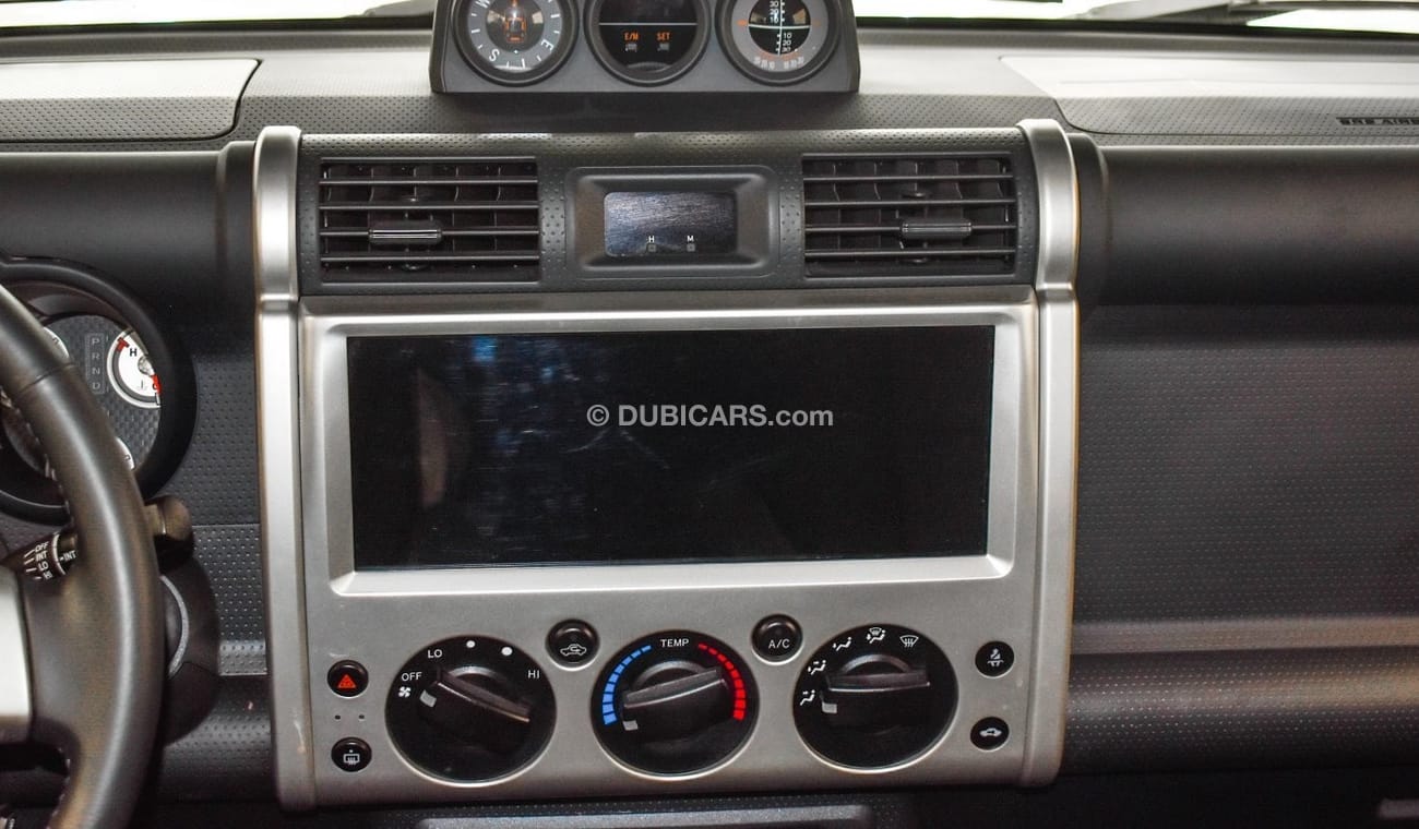 تويوتا إف جي كروزر