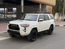 تويوتا Runner4 2022 SR5 TRAIL SPORT 7 SEATS 4x4 CANADA SPEC
