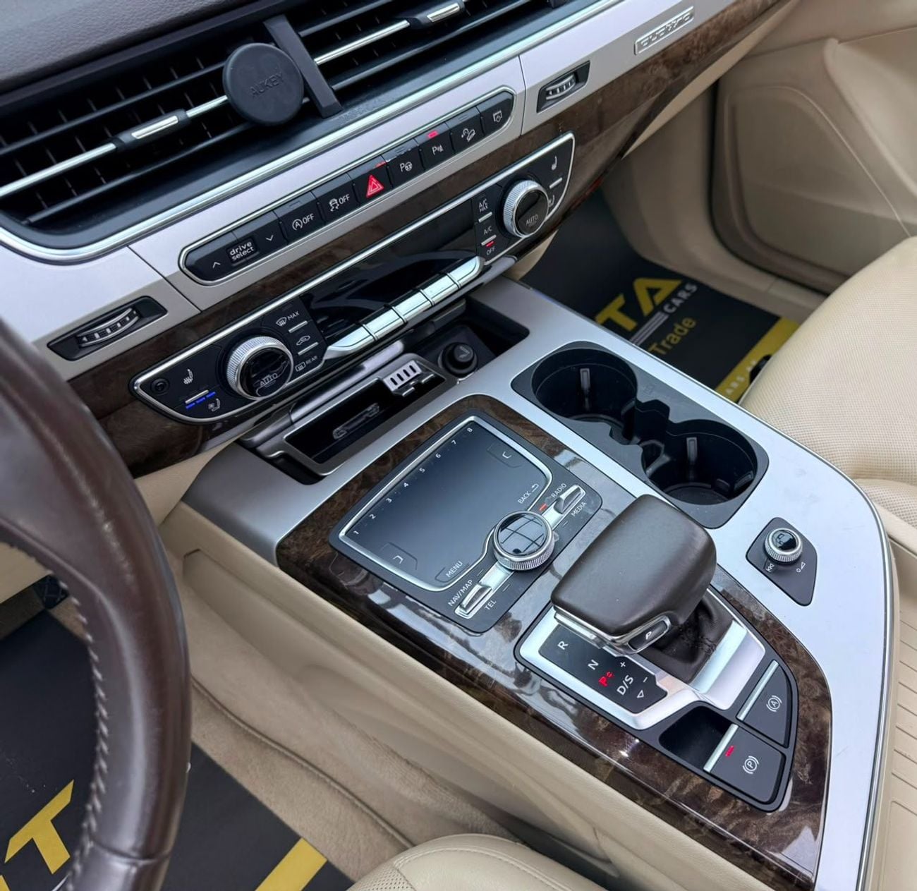 Audi Q7 55 TFSI 2019 Audi Q7 55 TFSI Quattro, Full Service History, Fully Loaded, Excellent Condition, GCC