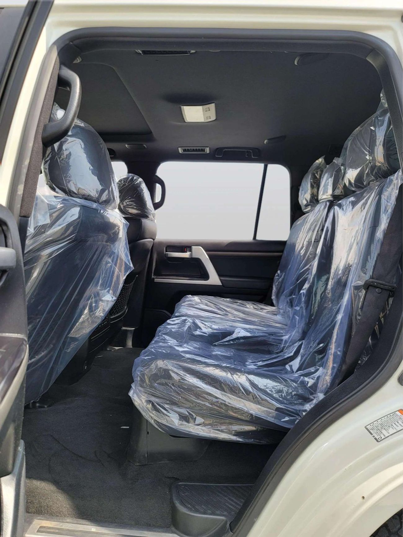 تويوتا لاند كروزر Diesel 4.5L V8 Right Hand Drive (Export Only)