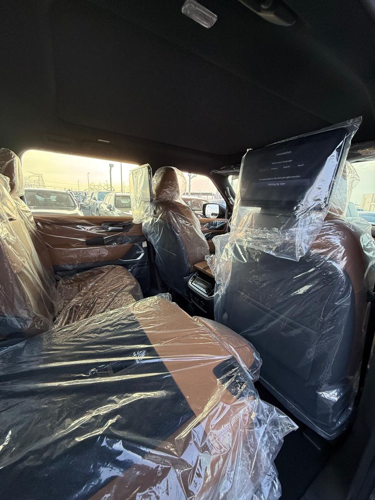 نيسان باترول LE PLATINUM CITY Nissan Patrol LE Platinum City (Export Only)