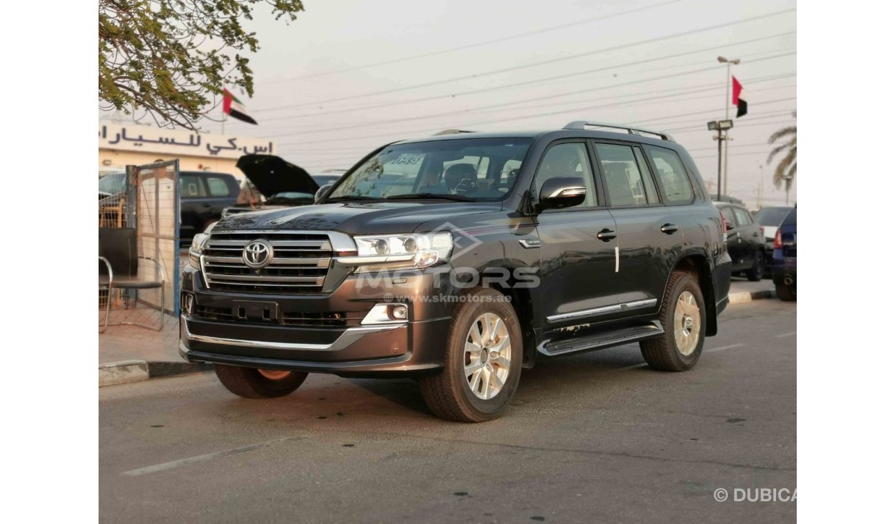 Toyota Land Cruiser 4.5L Diesel, 18" Alloy Rims, Push Start, LED HeadLights, Fog Lamps, CODE - VXRGT20