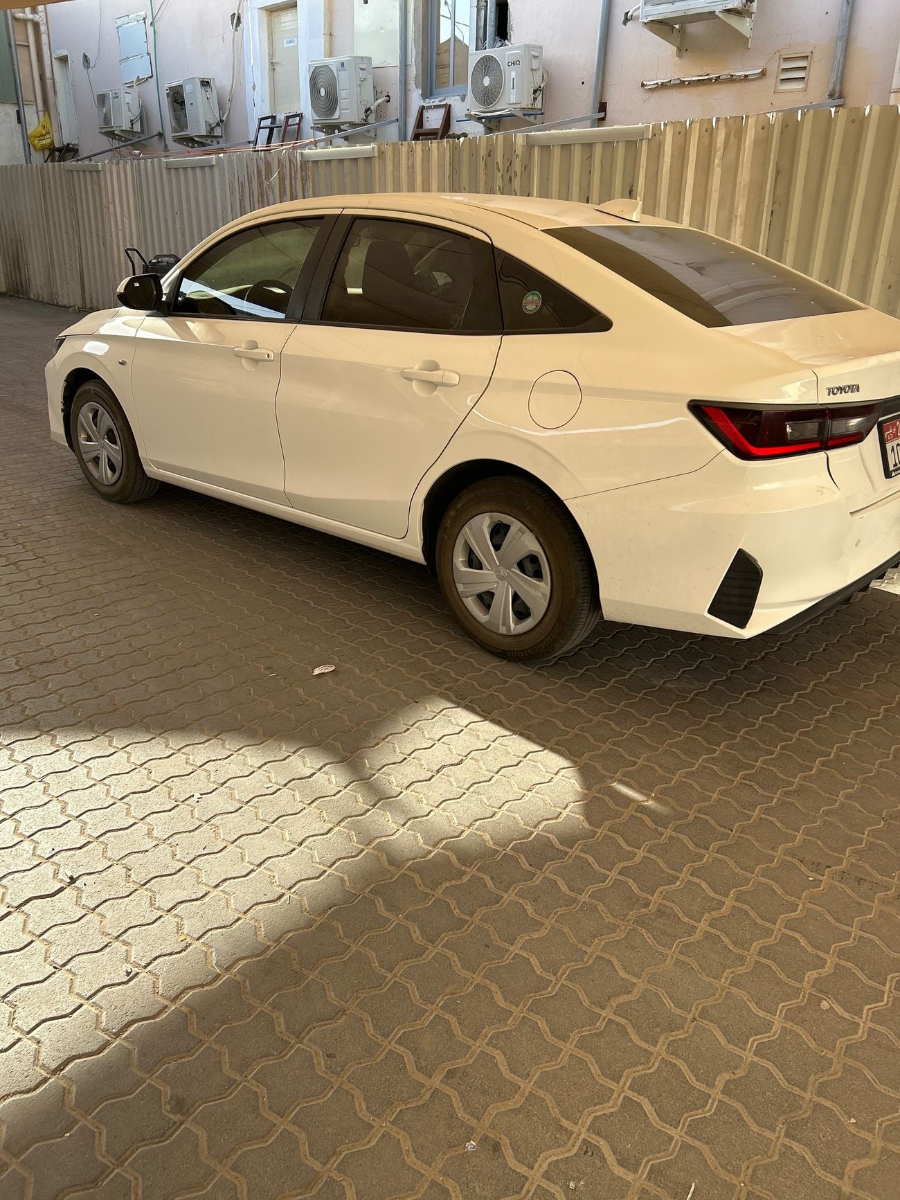 Toyota Yaris E