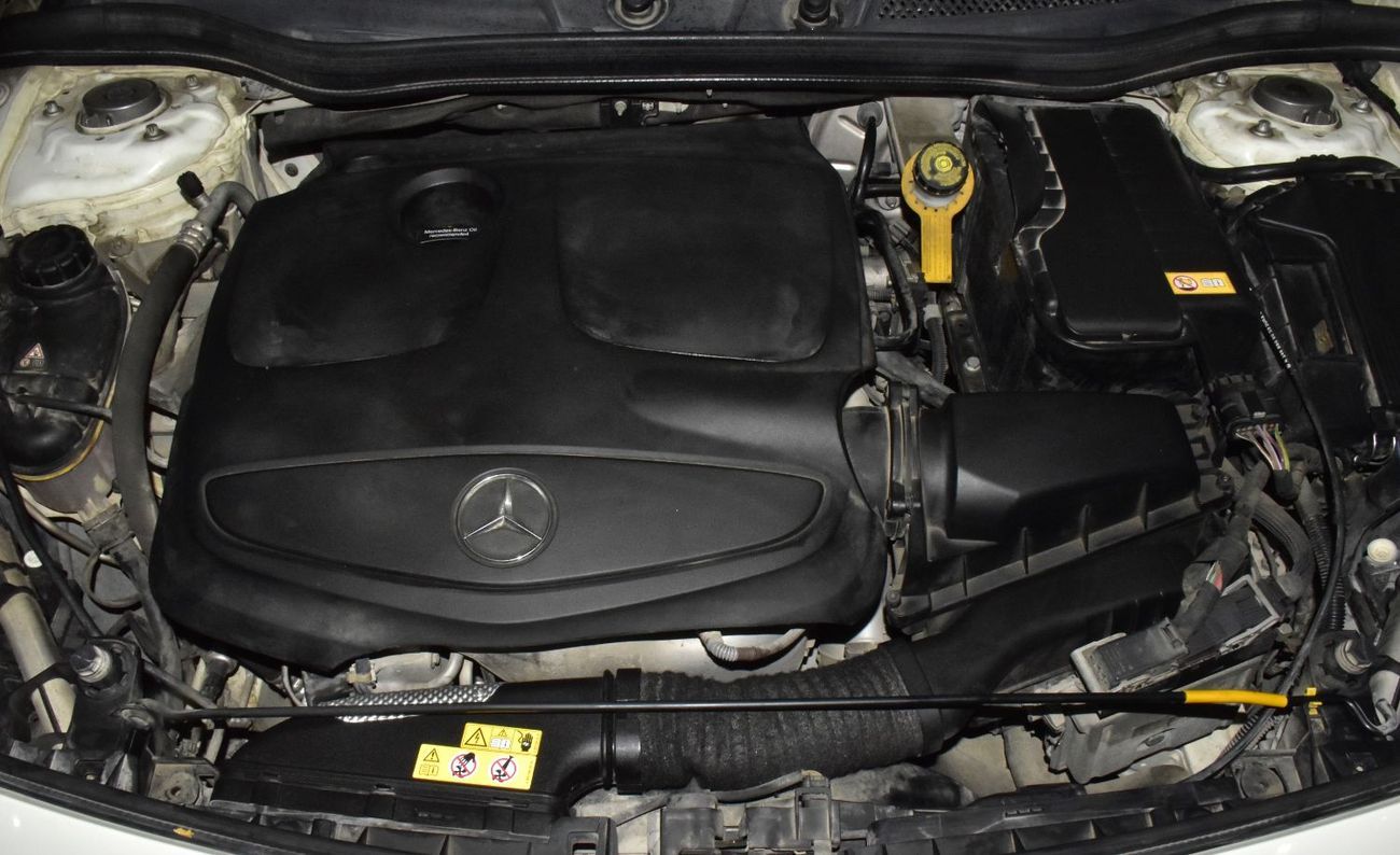 مرسيدس بنز A 250 EXCELLENT DEAL for our Mercedes Benz A250 Sport ( 2016 Model ) in White Color GCC Specs