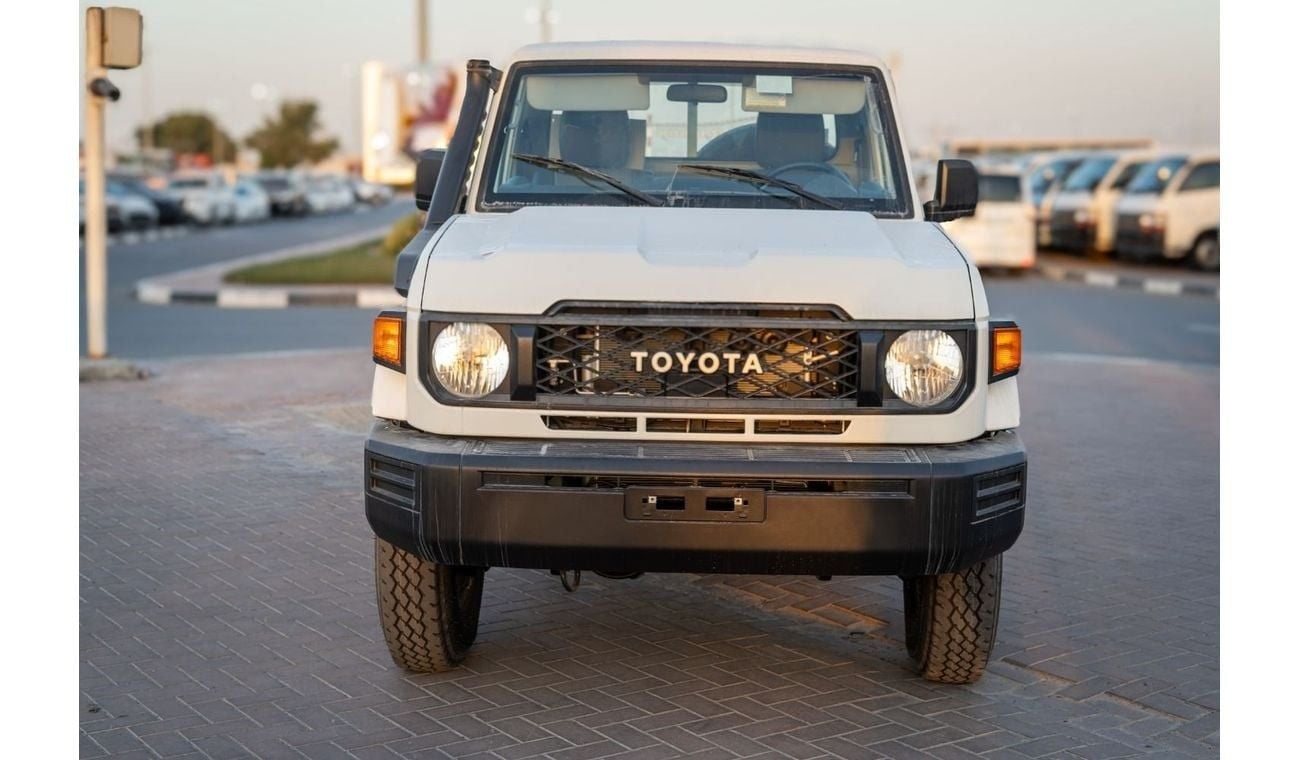 Toyota Land Cruiser Pick Up LC 79 SINGLE CABIN 2.8 DSL AUTOMATIC 2024 MODEL