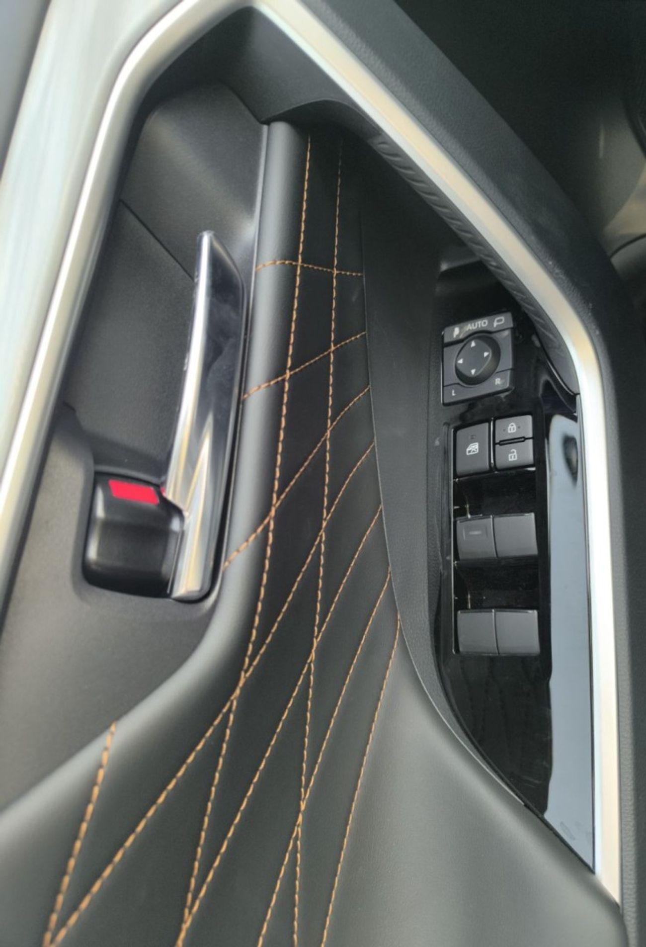 Toyota RAV4 2.0 FULL OPTION PANORAMA