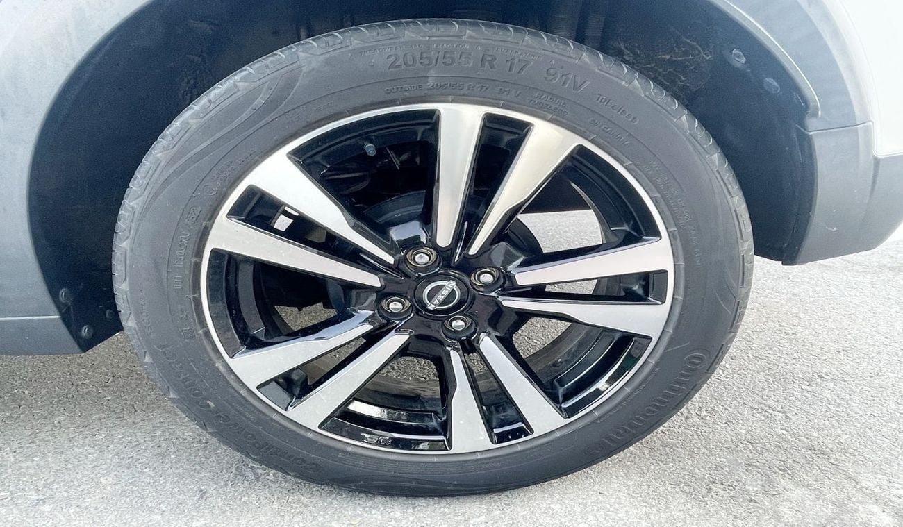 Nissan Kicks SV 1.6L -4CYL AW ROSTAMANI