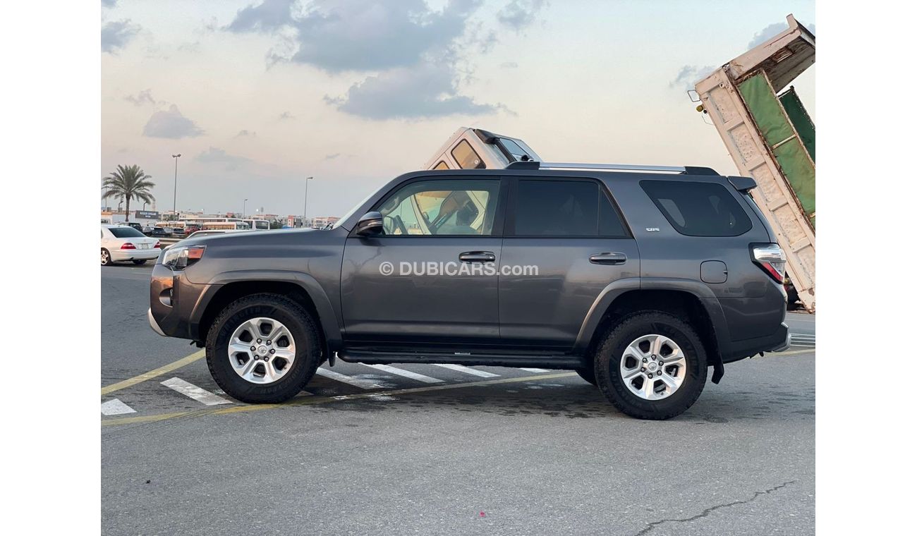 Used 2020 Toyota 4Runner SR5 Premium 4x4 All wheel drive / UAE REG 5% ...