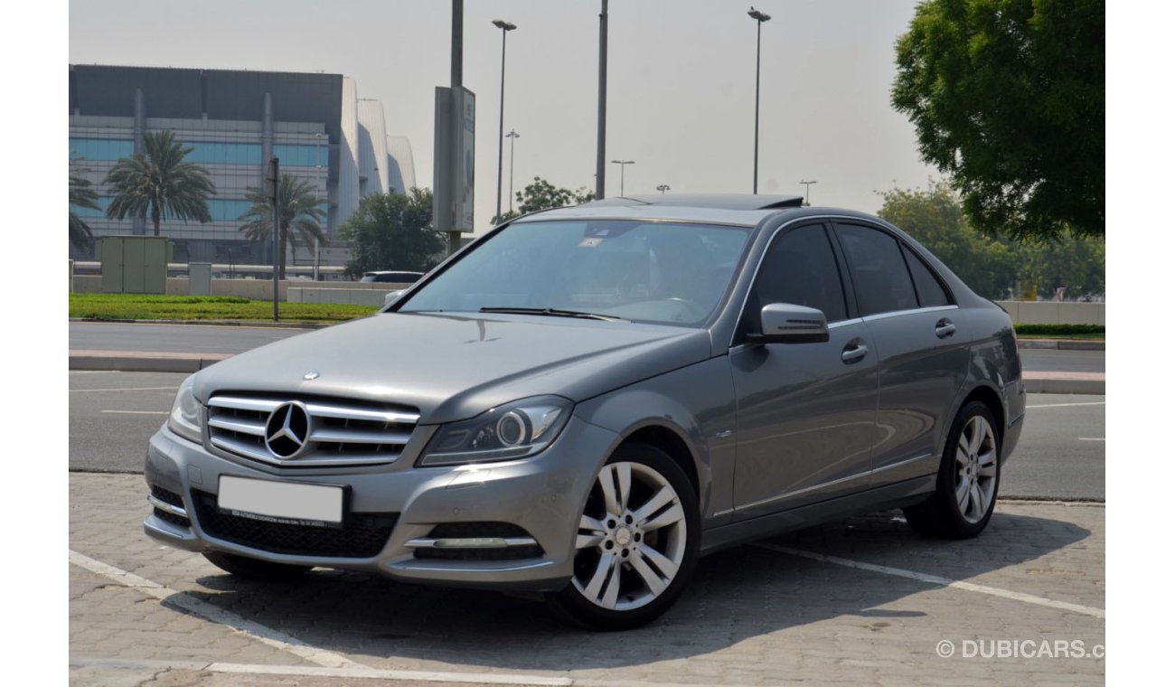 Mercedes-Benz C200 Low Millage Excellent Condition