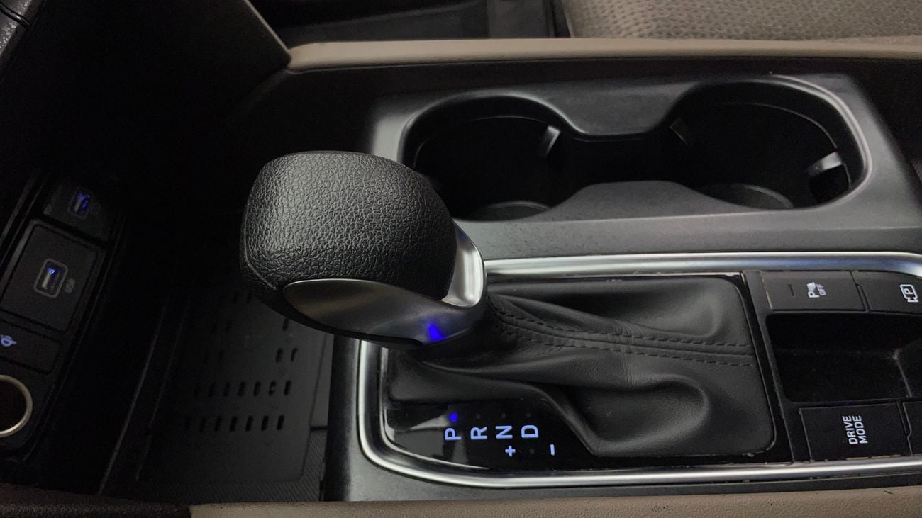 Hyundai Santa Fe Smart 2.4L 2023 SMART | AED 1002/Month | 0 DP | 30 Day Return | Warranty