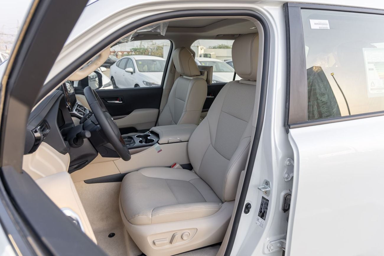 تويوتا لاند كروزر GXR TOYOTA LAND CRUISER LC300 | 2026 | GCC | 4WD | V6 4.0L | Petrol