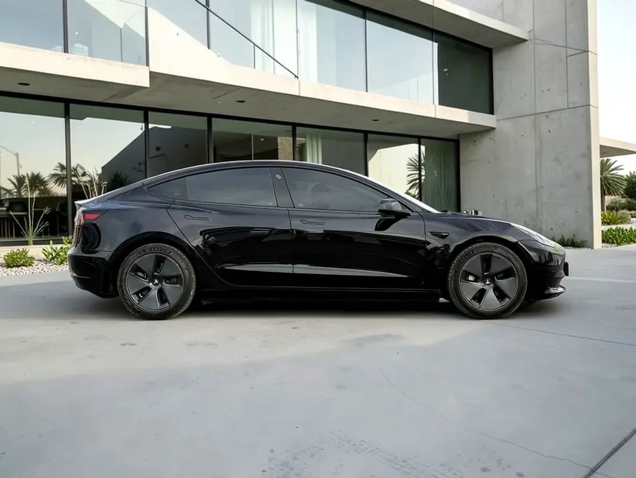 Tesla Model 3 AED 1,520 P.M | 0% DOWN PAYMENT | TESLA MODEL 3 | EV | 2023 | GCC SPECS