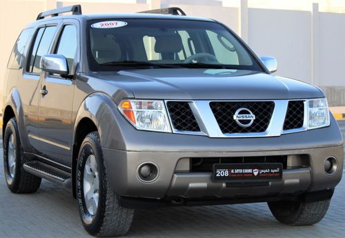 Nissan Pathfinder Nissan Pathfinder 2007 GCC, in excellent condition, without accidents, very clean from inside and ou