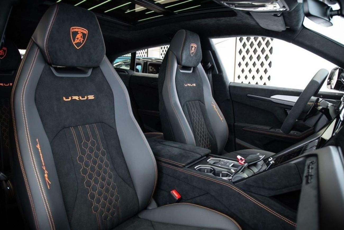 لامبورغيني اوروس PERFORMANTE