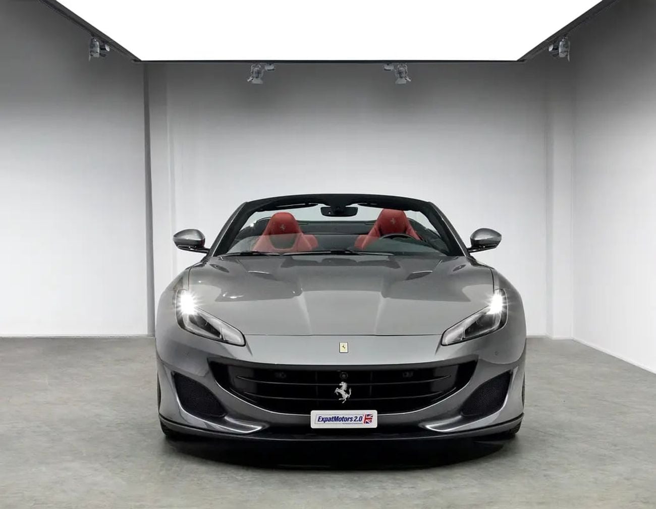 فيراري بورتوفينو ستاندارد Full Service History • 3.9L V8 Twin-Turbo Convertible • GCC