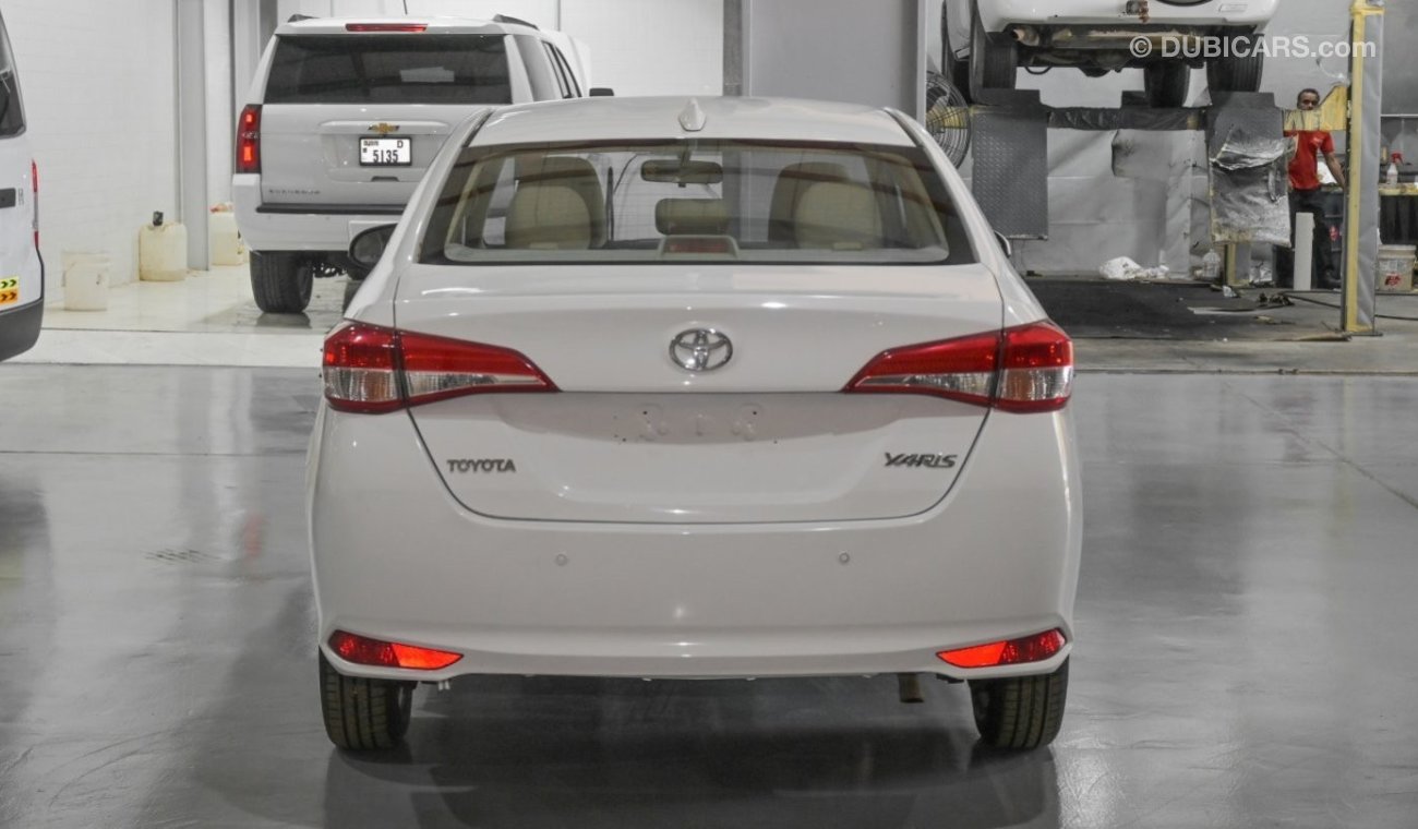 Toyota Yaris SE