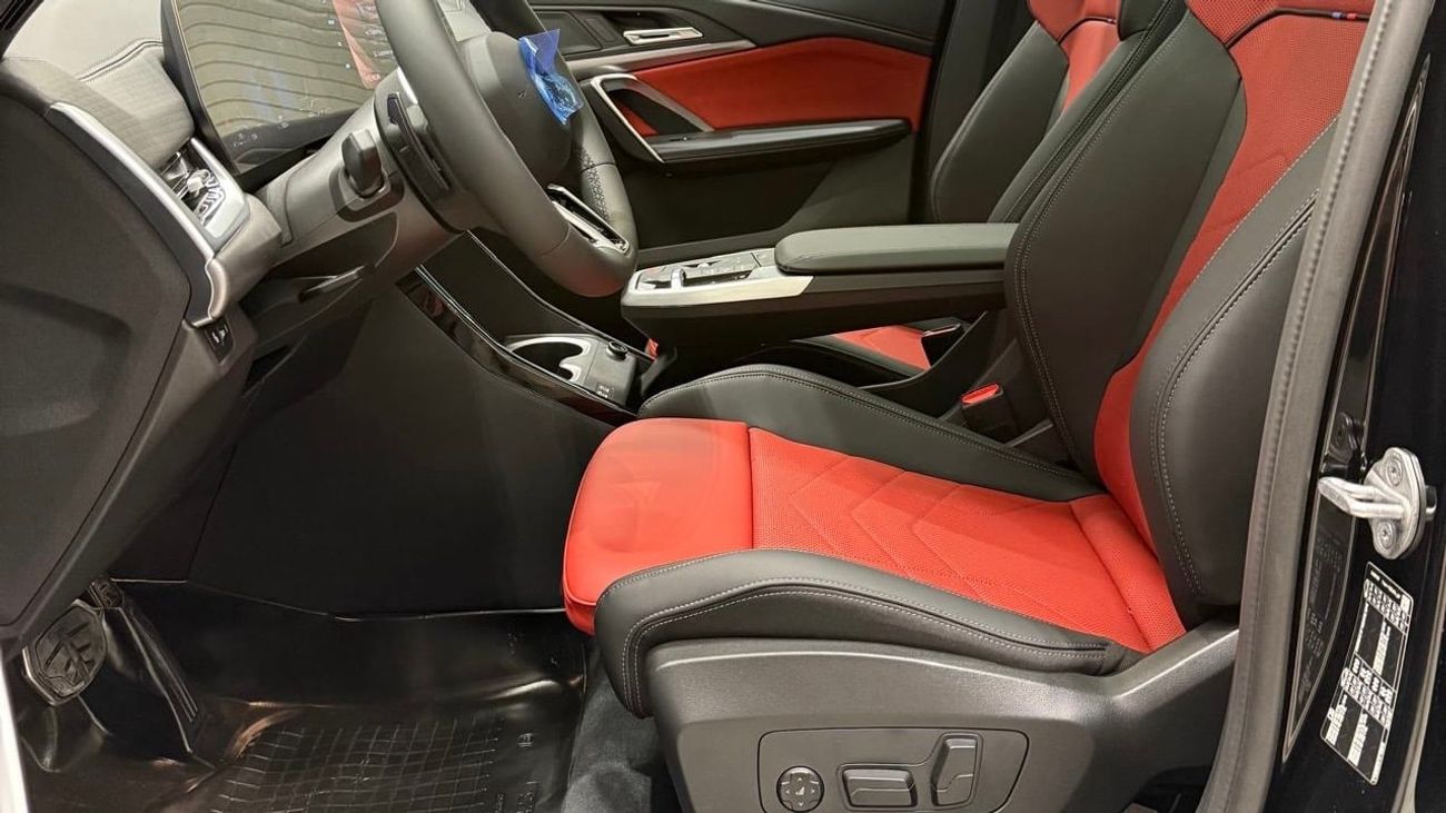 BMW X2 SDrive |118i | 1.5L | with dealer warranty