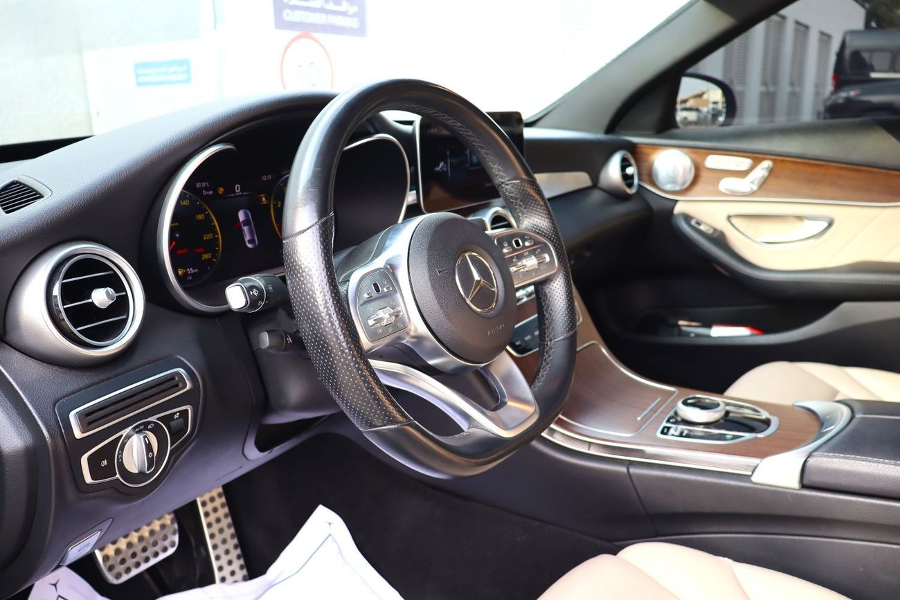 Mercedes-Benz C 300 AMG Pack 2.0L