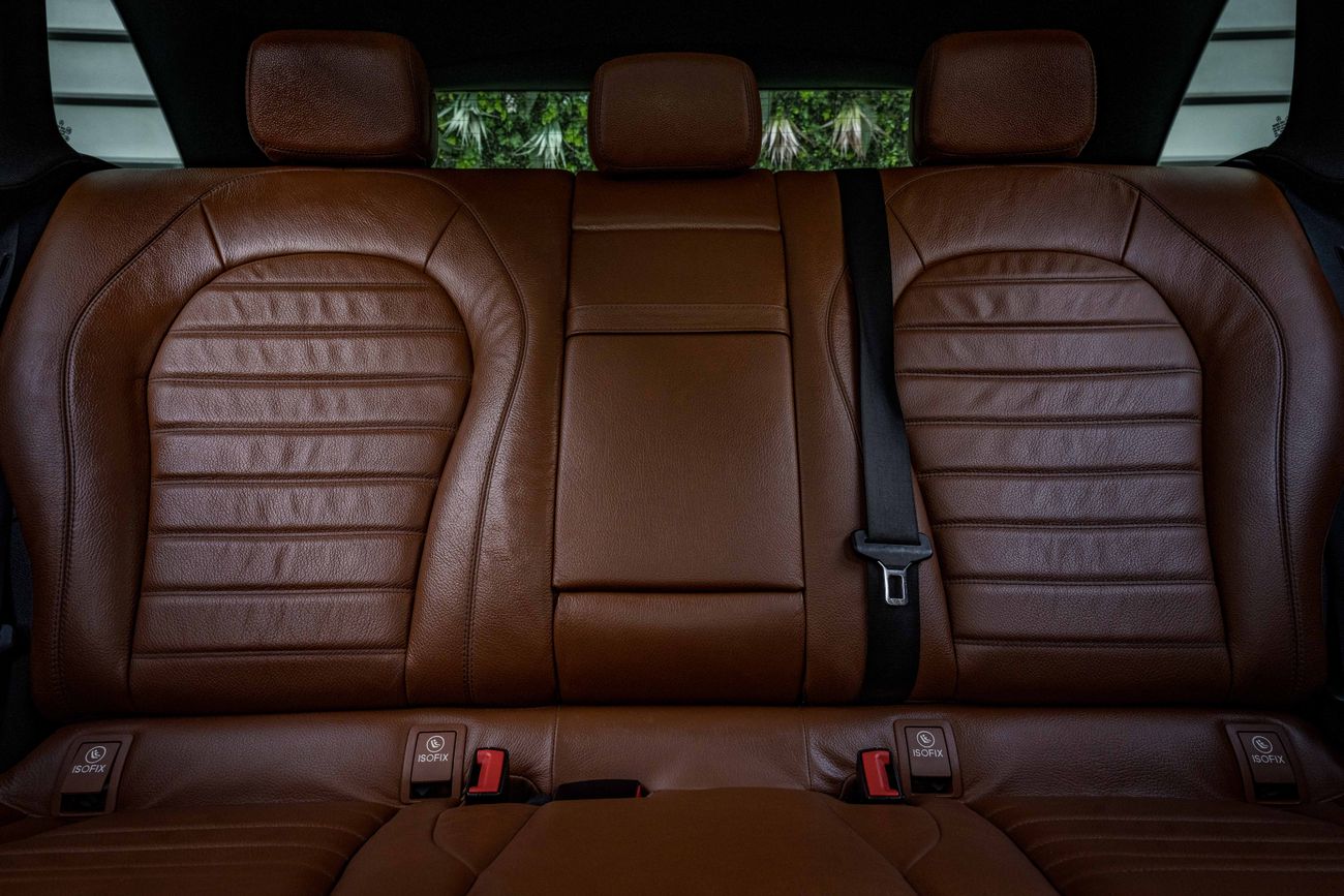 Mercedes-Benz GLC 250 AMG Line | 2,877 P.M  | 0% Downpayment | Excellent Condition!