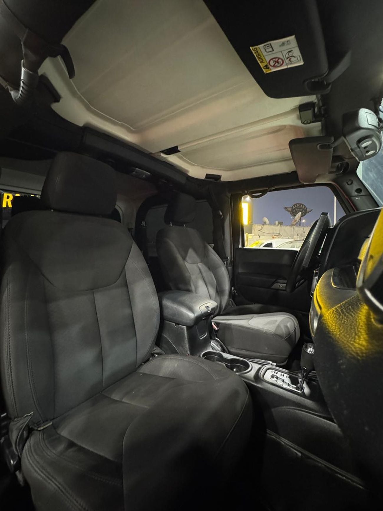 Jeep Wrangler EXECUTIVE Sport S 3.6L A/T