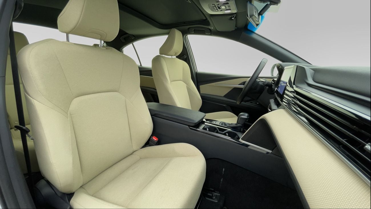 Toyota Camry XLE 2.5L 2025 XLE | AED 1520/Month | 0 DP | 30 Day Return | Warranty | Service History