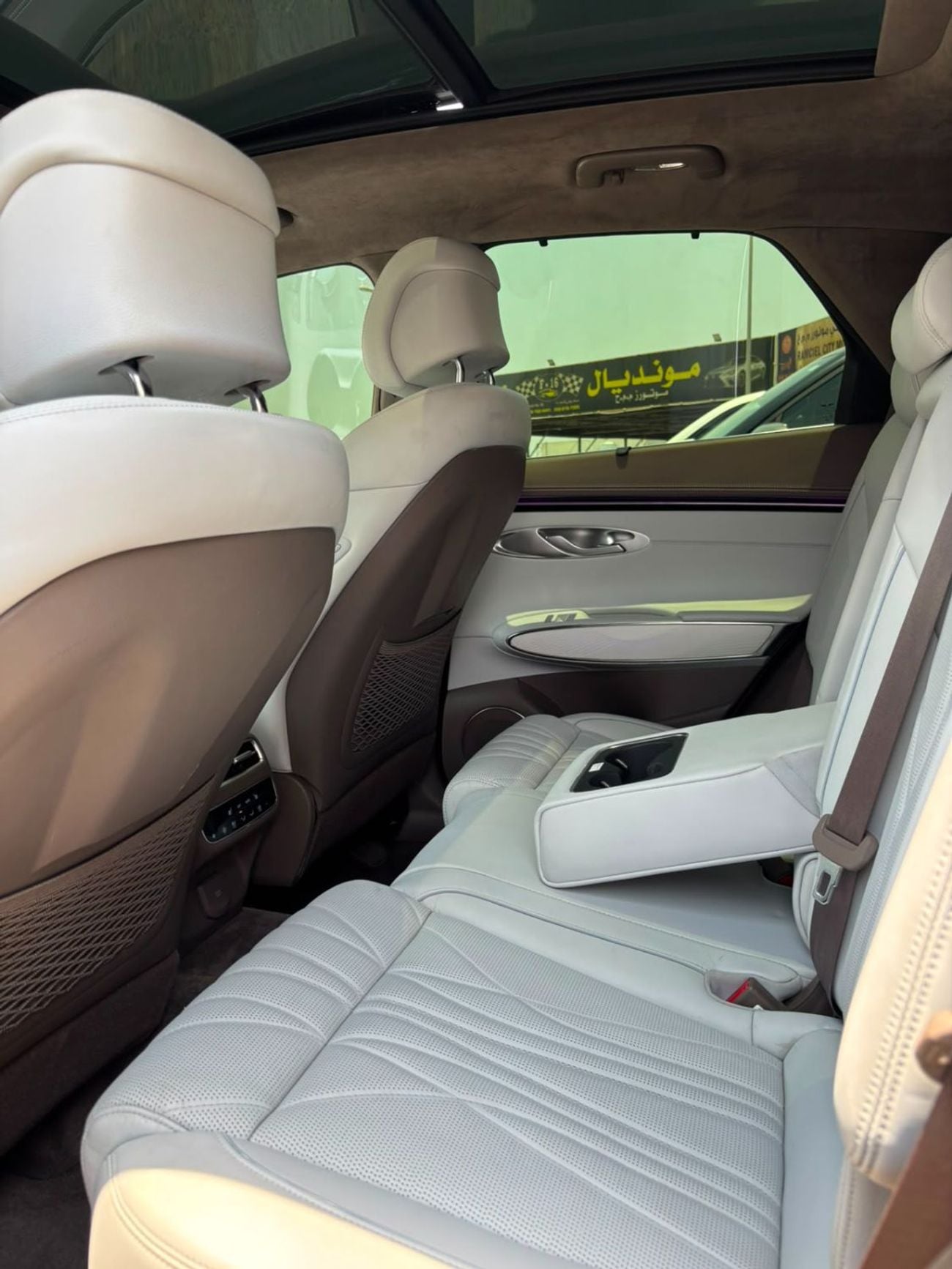 Genesis GV70 PREMIUM