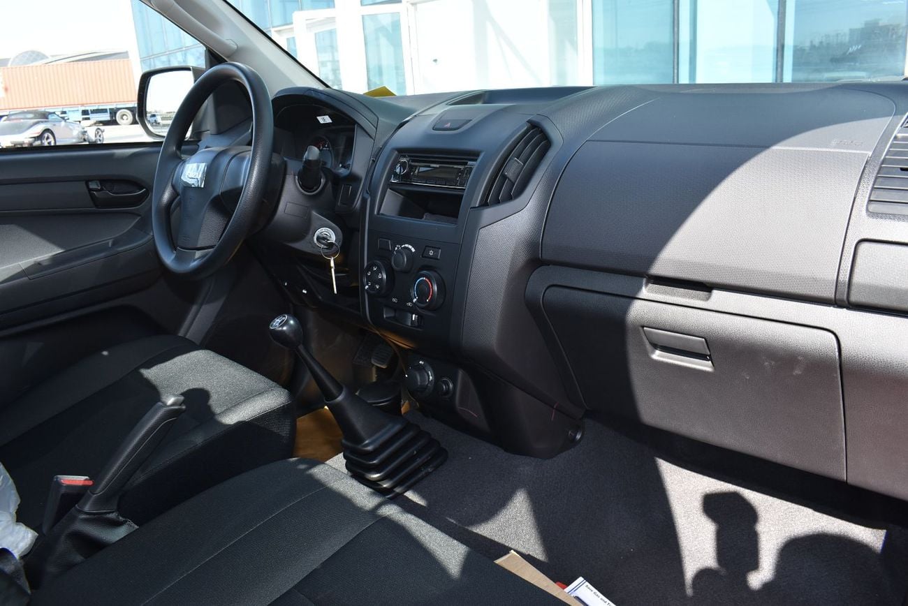 Isuzu D-MAX STANDARD 2.5L 2WD (4x4) Single Cab (2 Doors) MY 2027 - Made in India, GCC spec