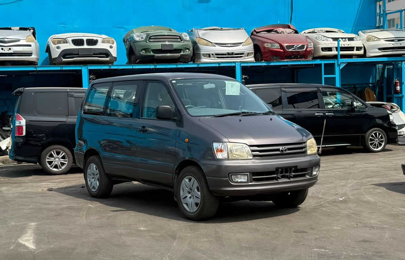 Toyota Townace Noah LD (NON GCC)