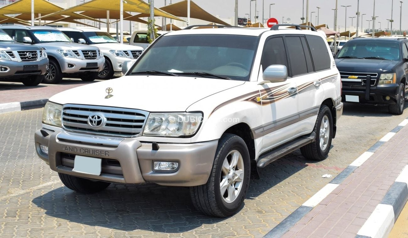 Toyota Land Cruiser VXR V8