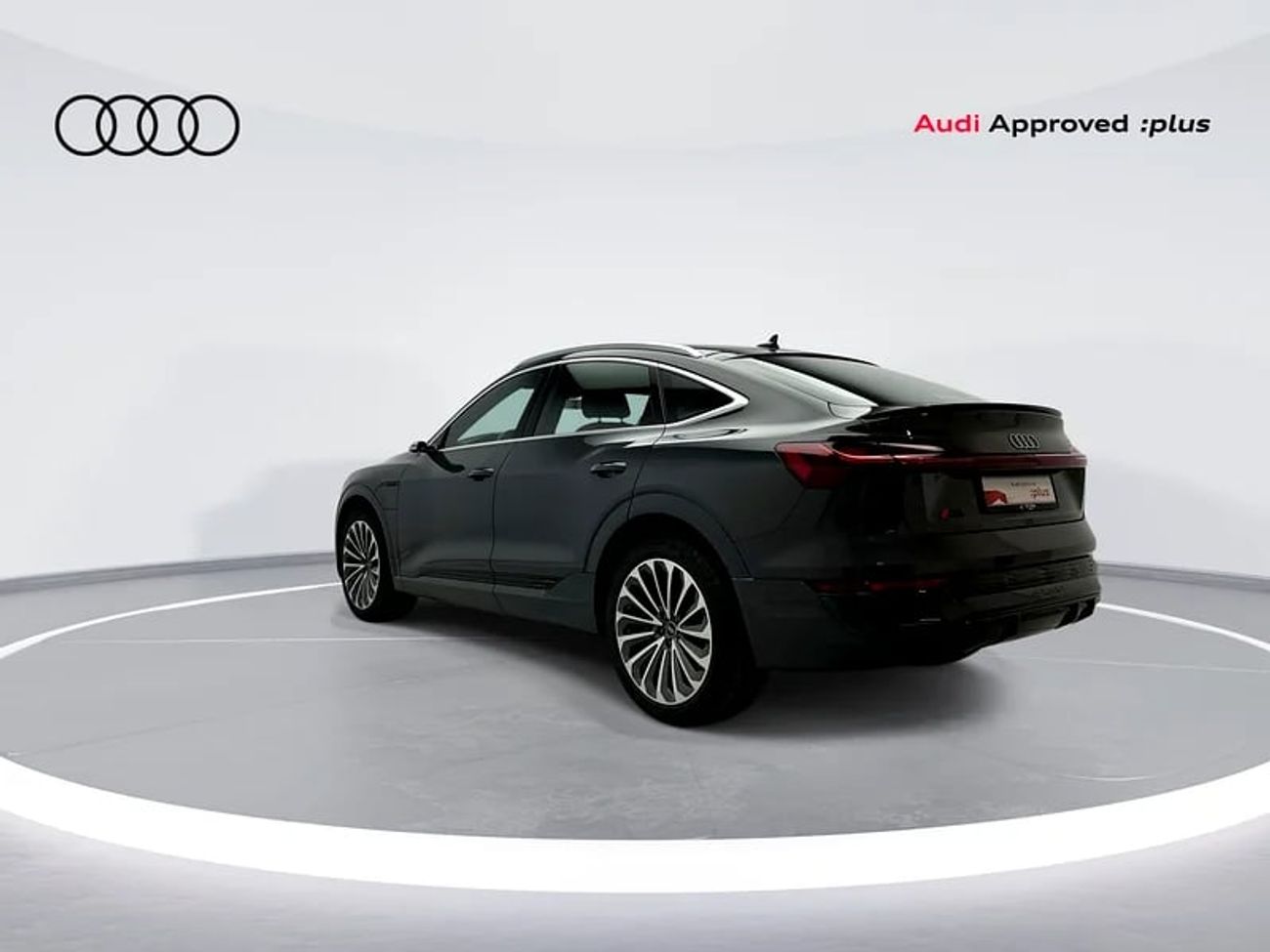 Audi etron Q8 Sportback S line 55 quat 408hp Progress (Ref# 015924)