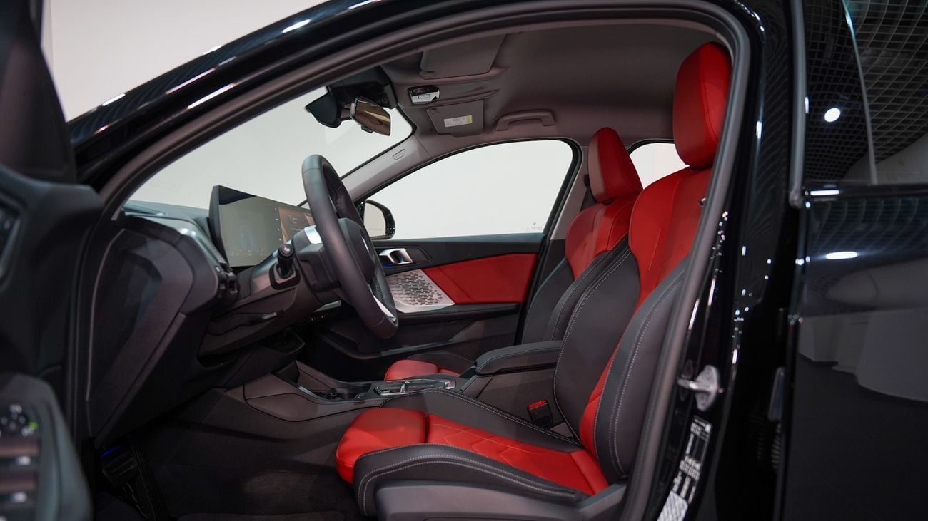 بي أم دبليو 118