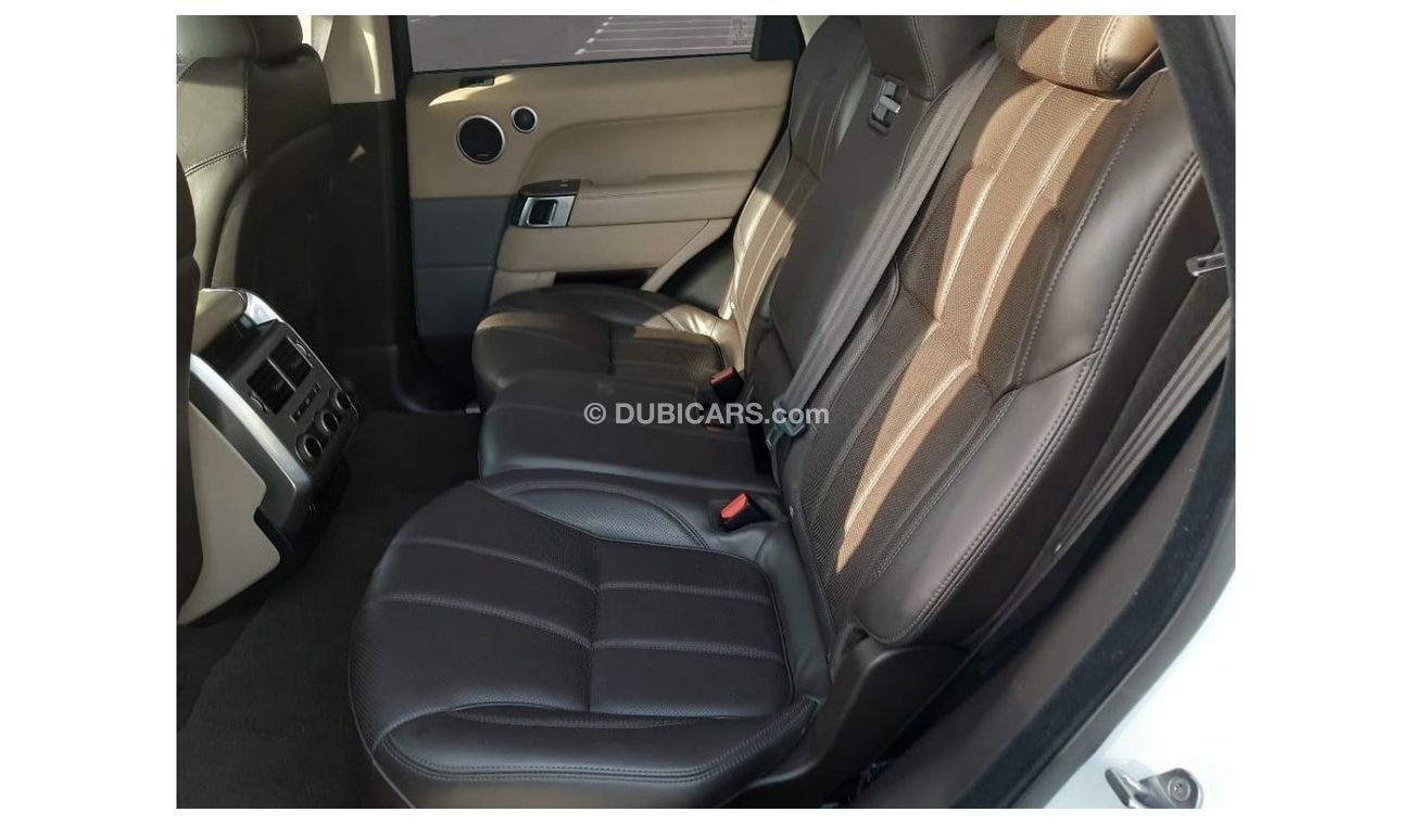 Land Rover Range Rover Sport RANGE ROVER SPORT 2015 GCC very clean car accident free full