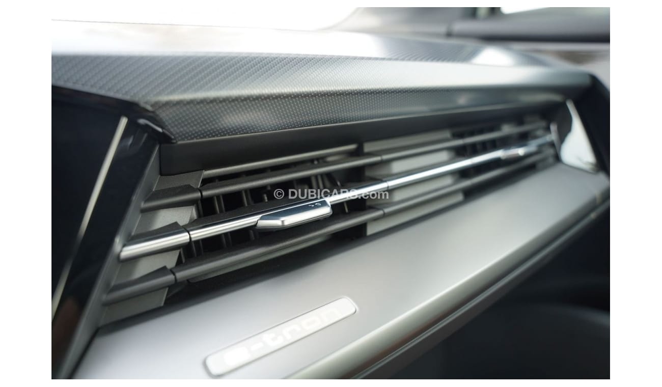 أودي اي ترون Q4 ,FWD, SUV /BRAND NEW/ 2022