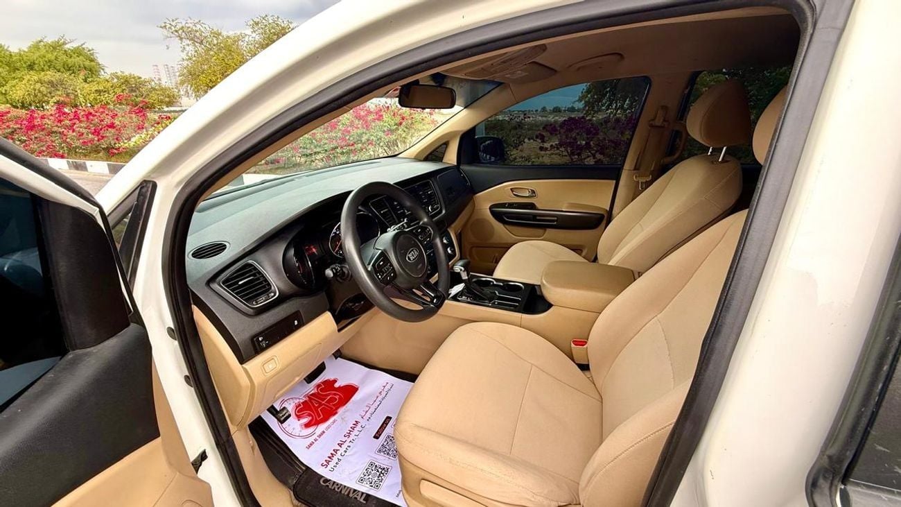 كيا كارنيفال EX 3.3L