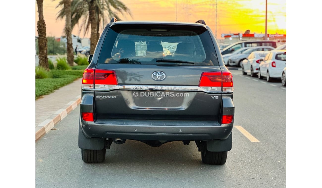 Toyota Land Cruiser Toyota Land Cruiser sahara top of the range