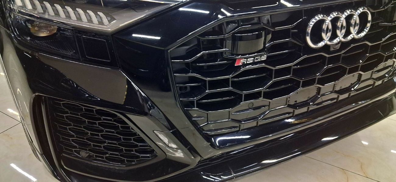 أودي RSQ8 STD